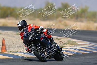 media/Mar-28-2022-Superbike Trackdays (Mon) [[b8603d0f67]]/Open Track Time/Turn 7/